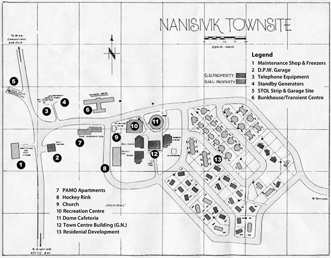 A map of Nanisivik townsite showing the townsite’s roads, residential dwellings, recreation centre, dome cafeteria, church, hockey rink, garages, generators, bunkhouse, and other town infrastructure and amenities. 